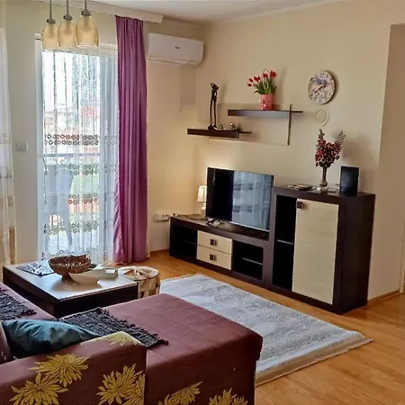 Dado Apartment