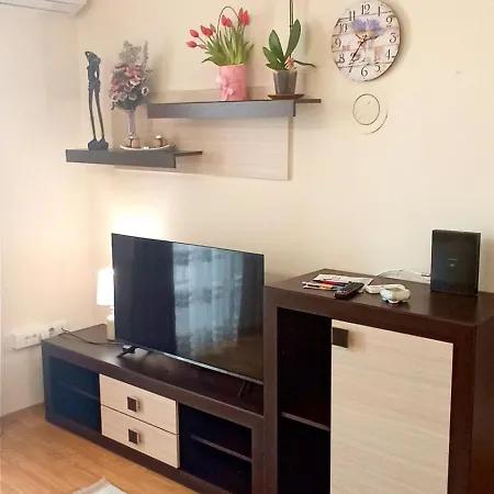 Apartment Dado