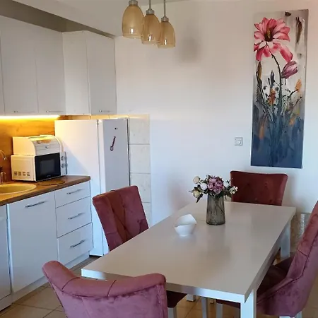 Dado Apartment *
